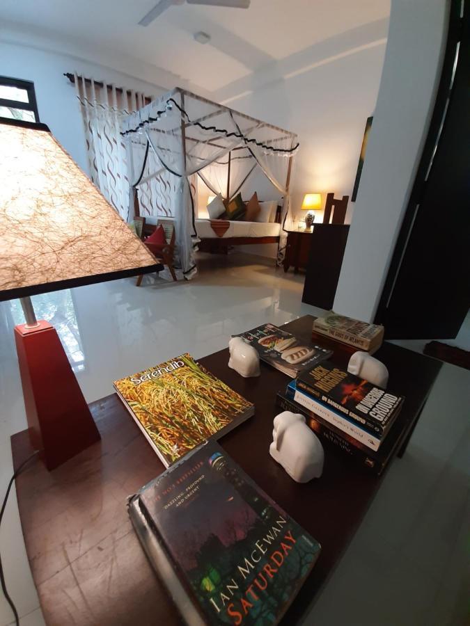 סיגירייה Hotel Chanara מראה חיצוני תמונה