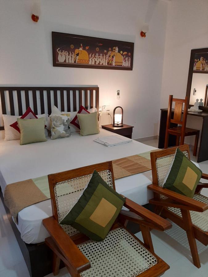 סיגירייה Hotel Chanara מראה חיצוני תמונה